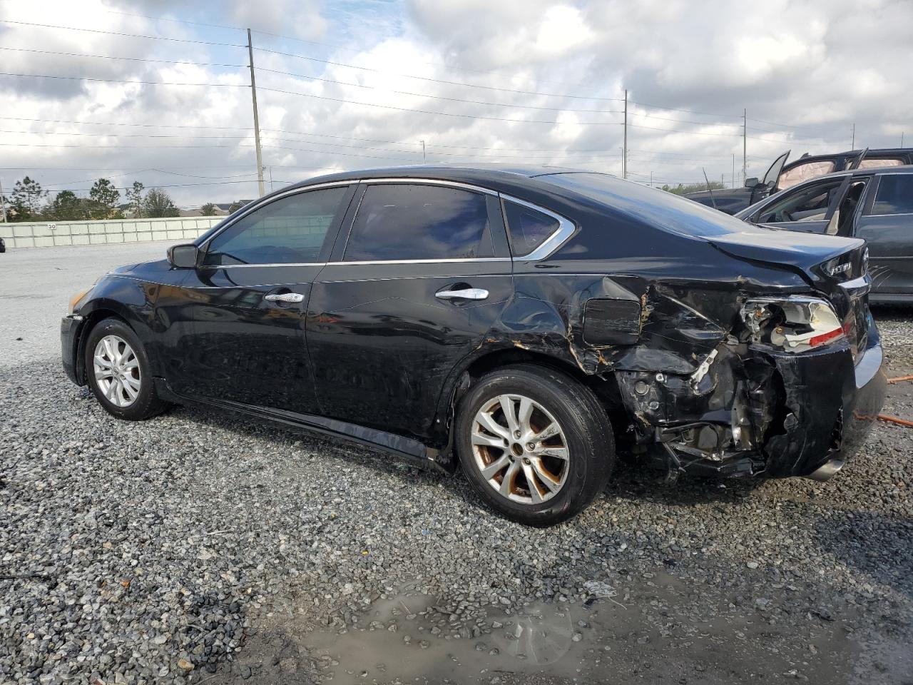 2014 Nissan Altima - Image 2