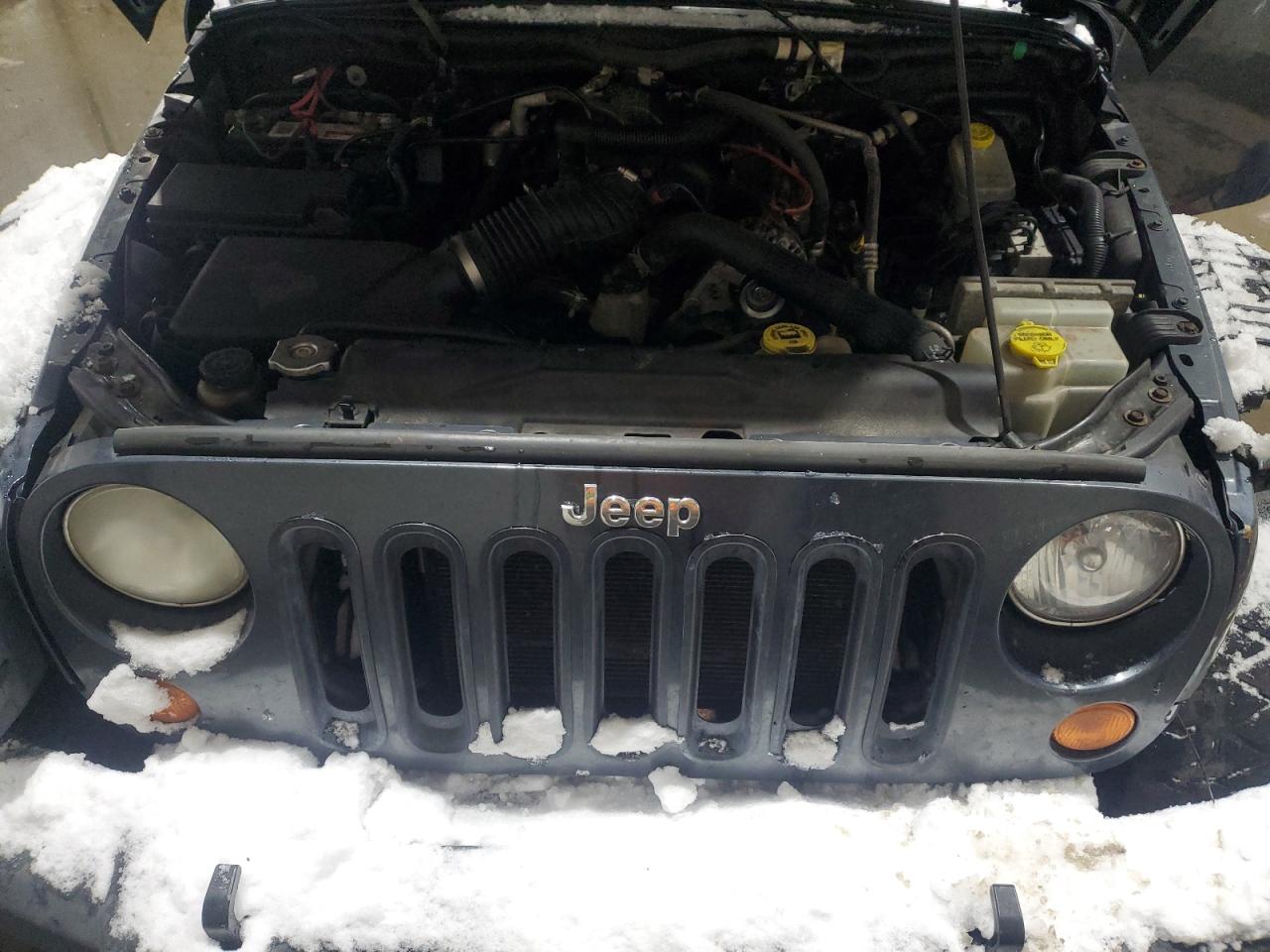 2007 Jeep Wrangler - Image 12