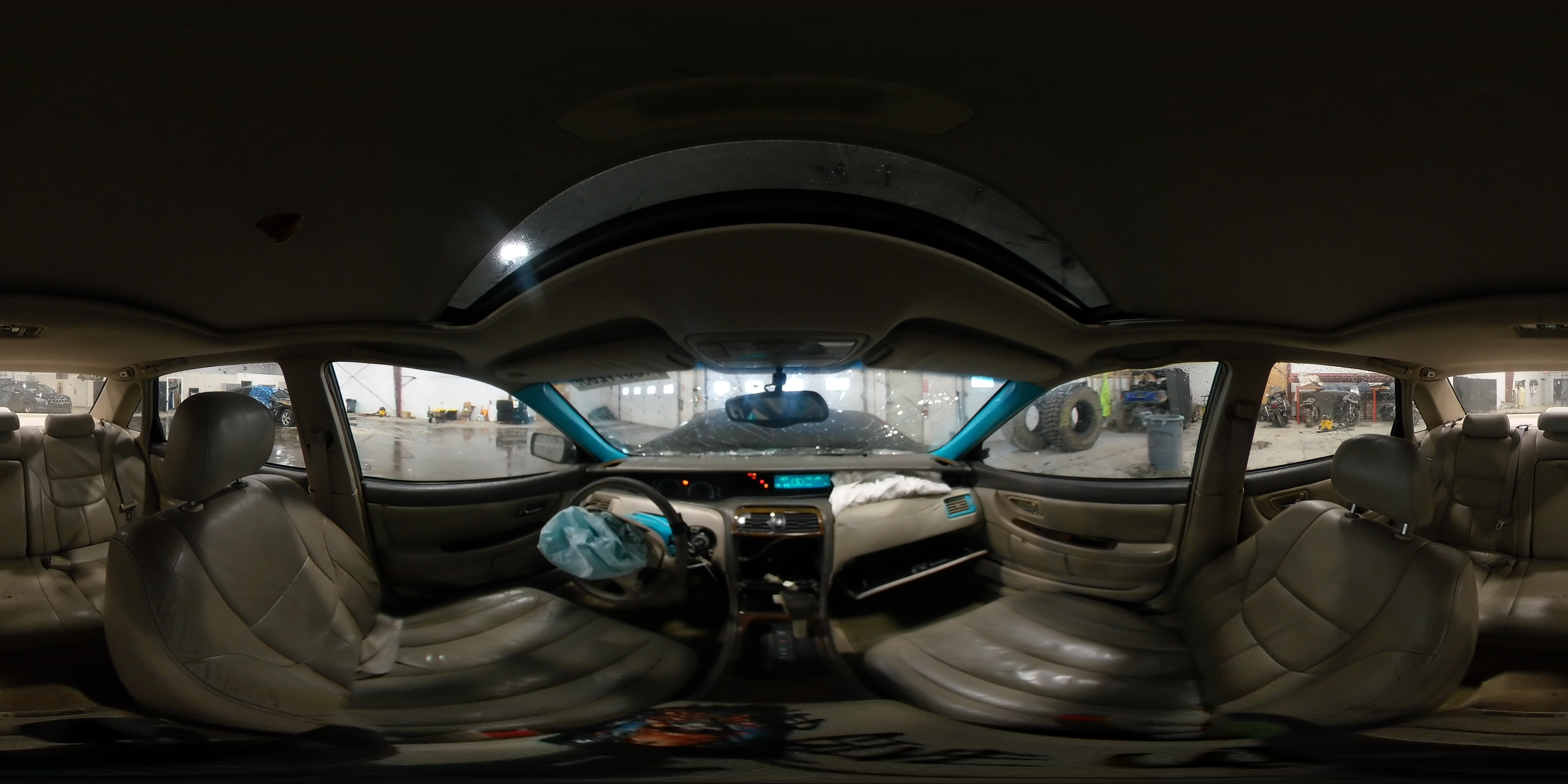 2000 Toyota Avalon Xl VIN: 4T1BF28B9YU070900 Lot: 43877265