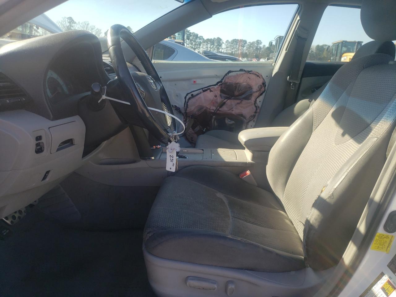 2011 Toyota Camry - Image 7