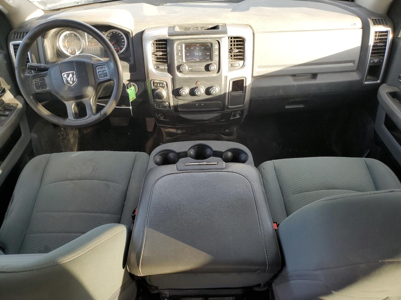 2016 RAM 1500 - Image 8
