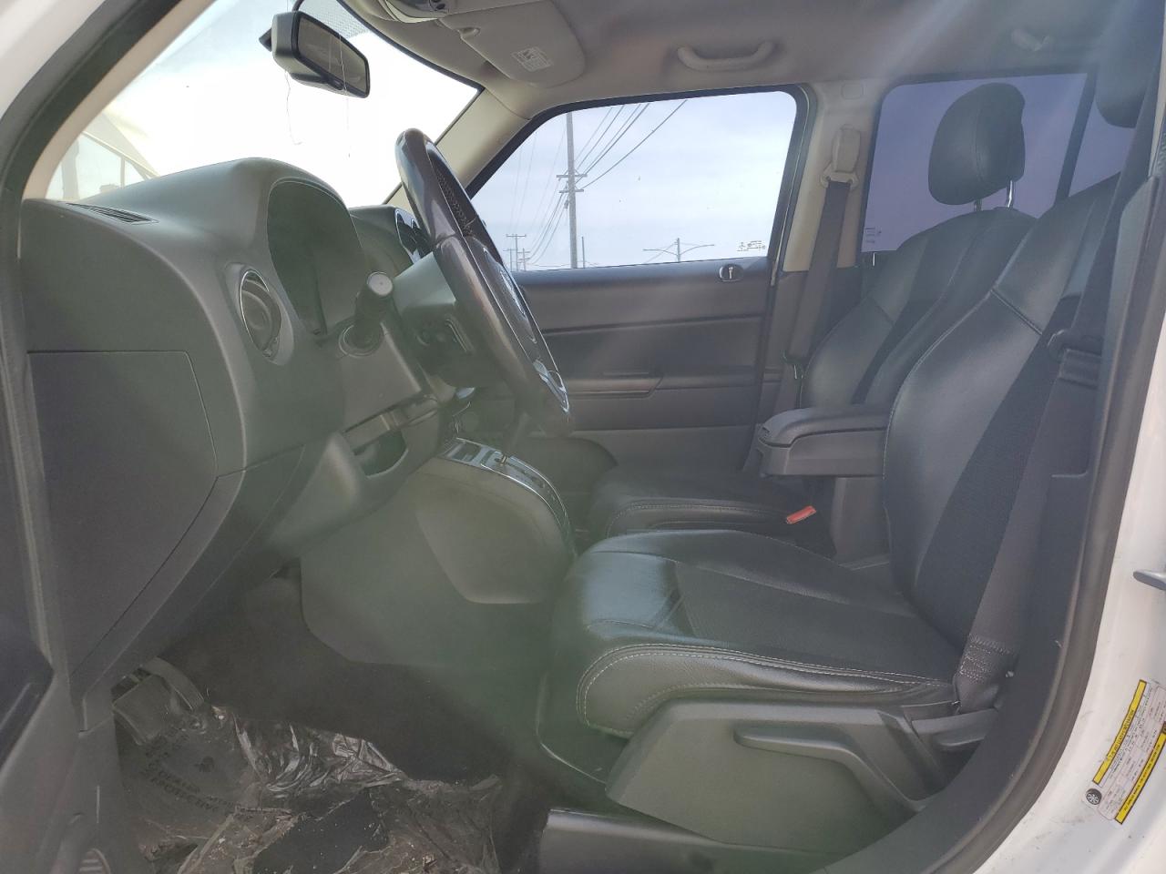 2016 Jeep Liberty (Patriot) - Image 7
