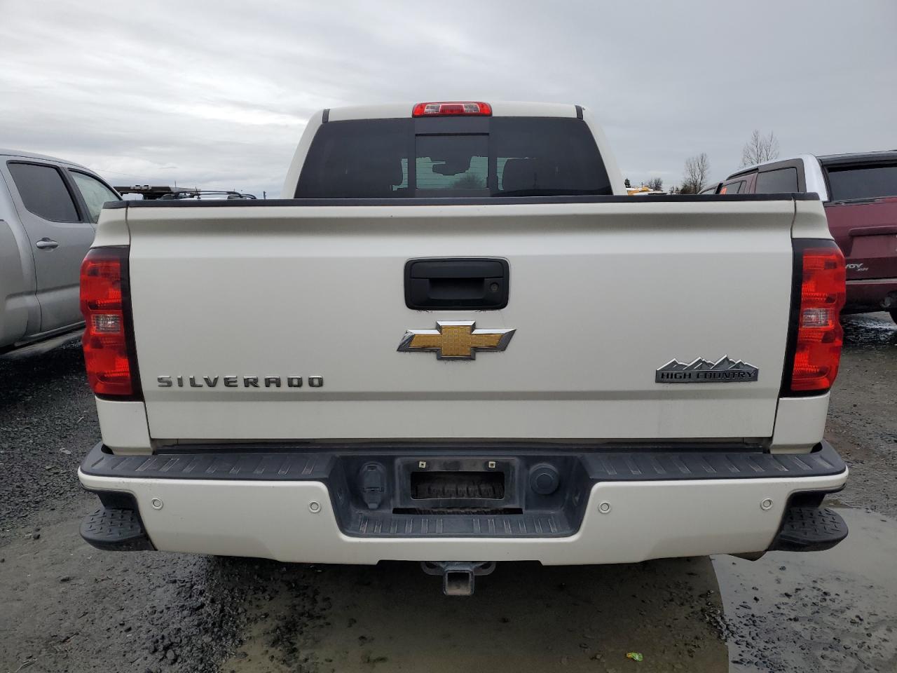 2014 Chevrolet Silverado - Image 6