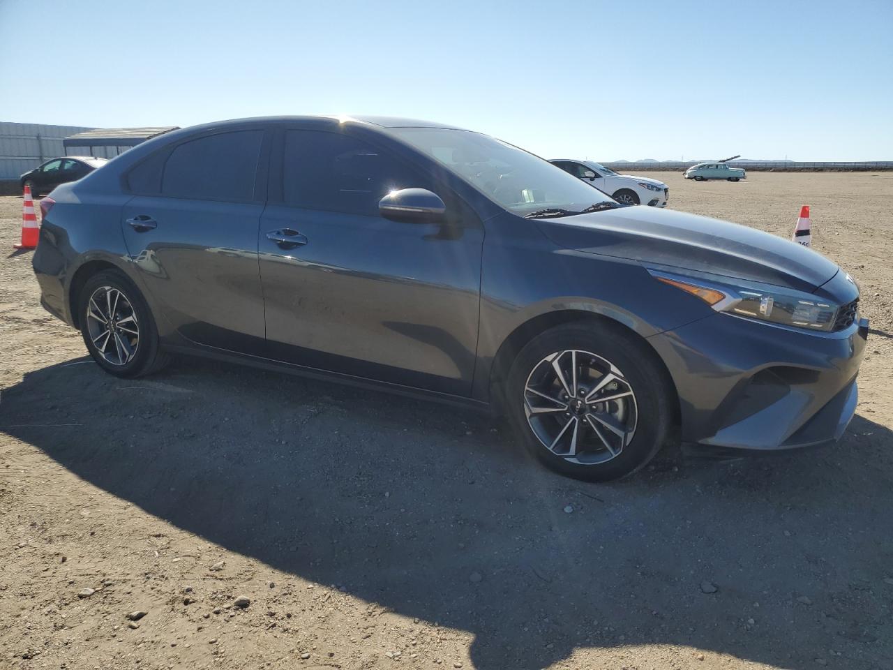 2023 Kia Forte - Image 4