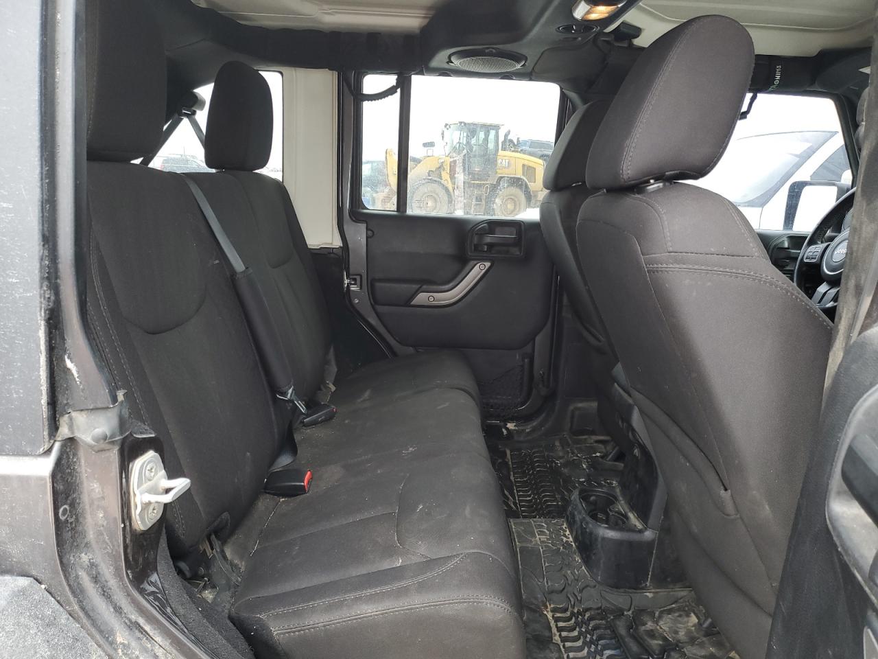 2014 Jeep Wrangler - Image 12