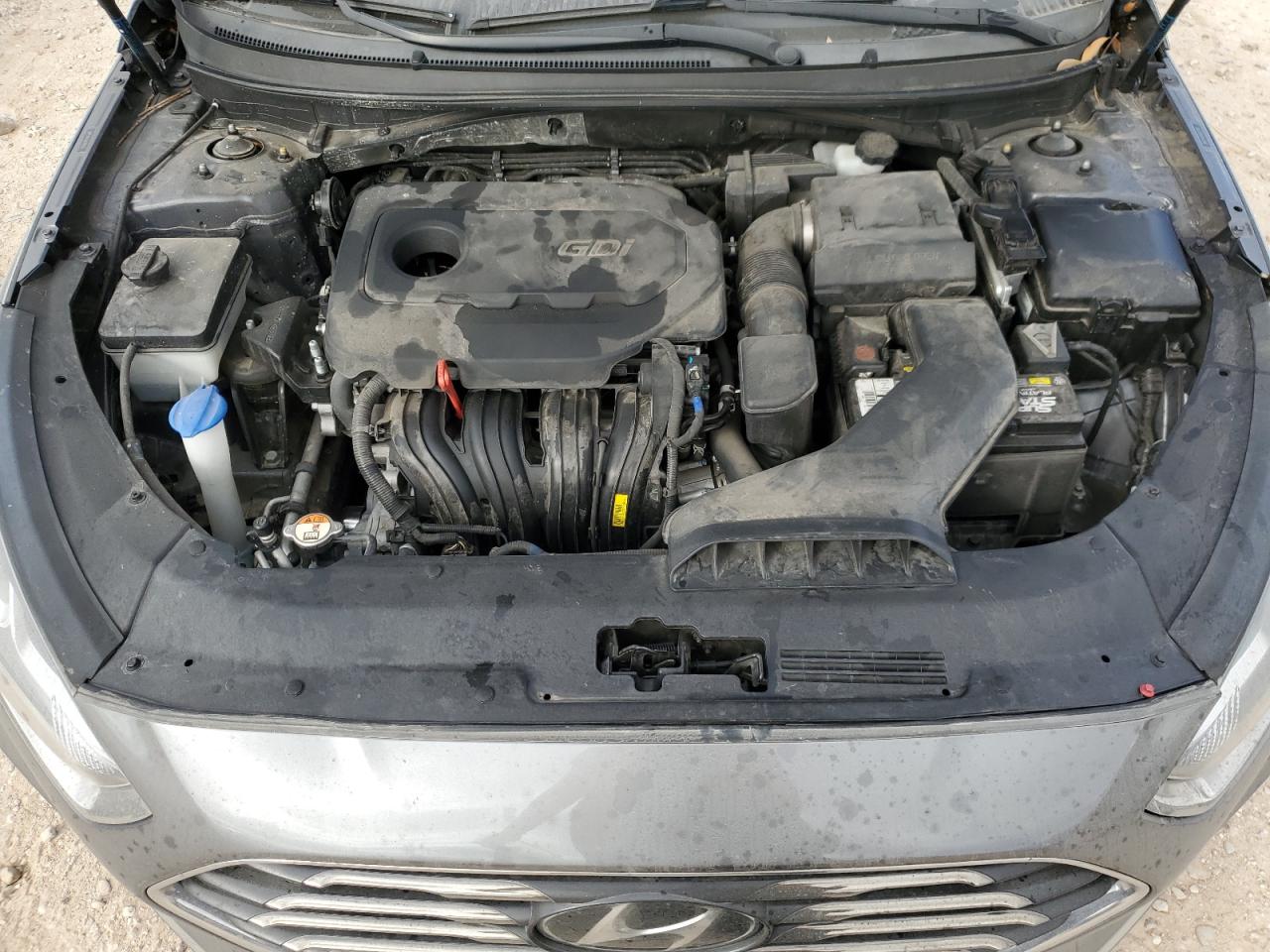 2018 Hyundai Sonata - Image 11