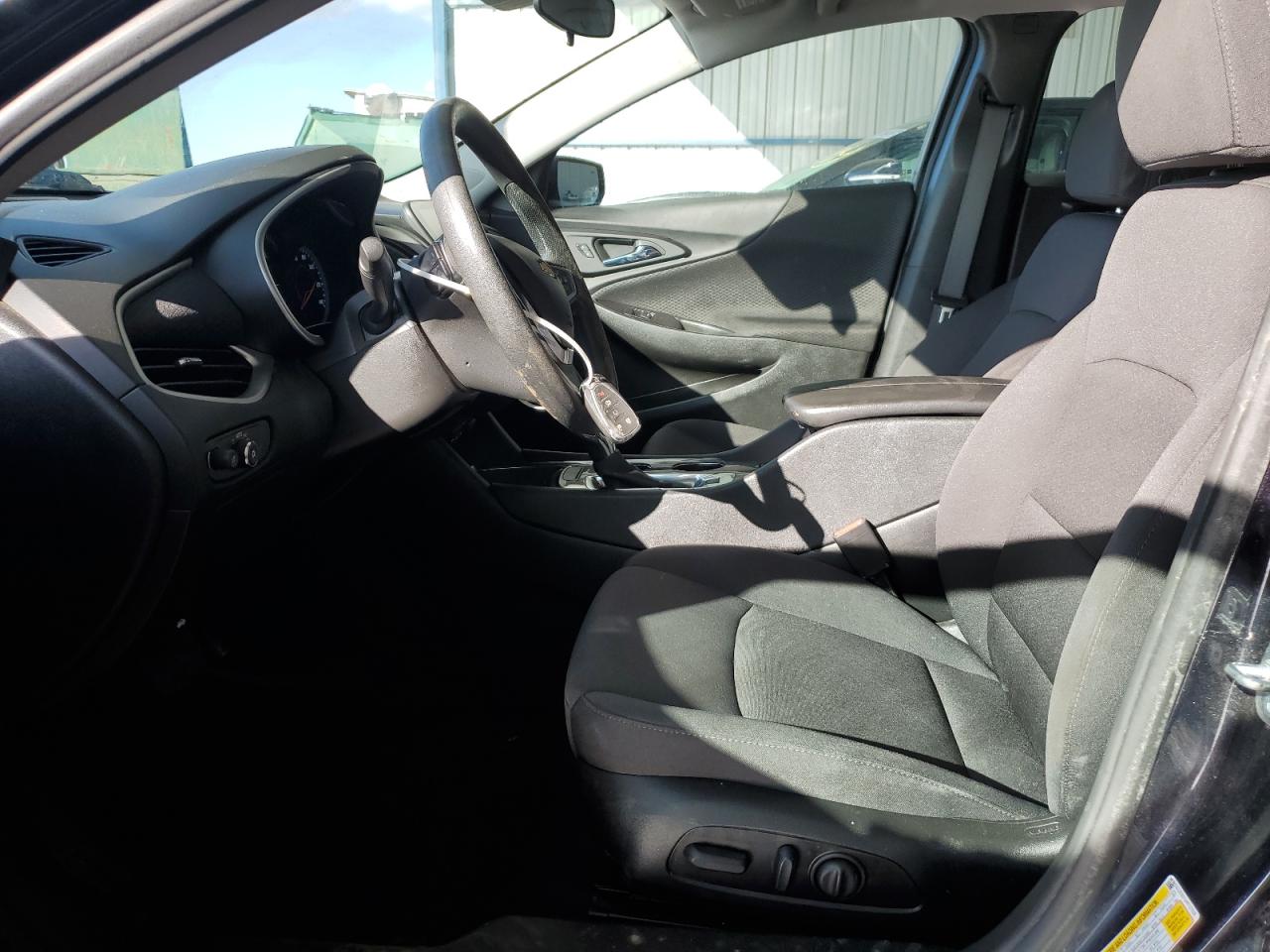 2023 Chevrolet Malibu - Image 7