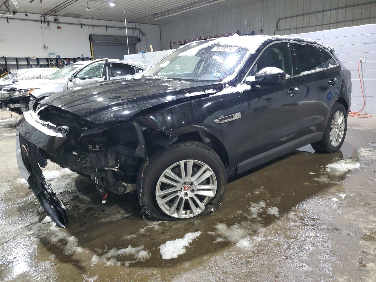 2020 Jaguar F-Pace Prestige продається в Candia, NH - Front End