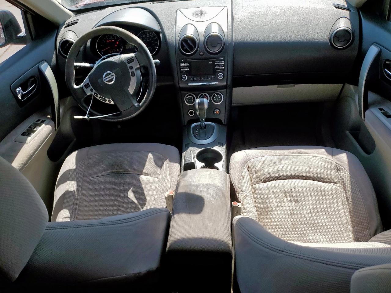 2013 Nissan Rogue - Image 8