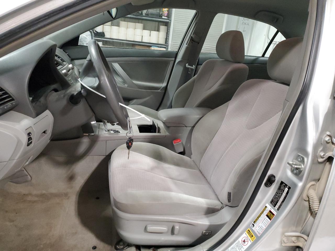 2011 Toyota Camry - Image 7