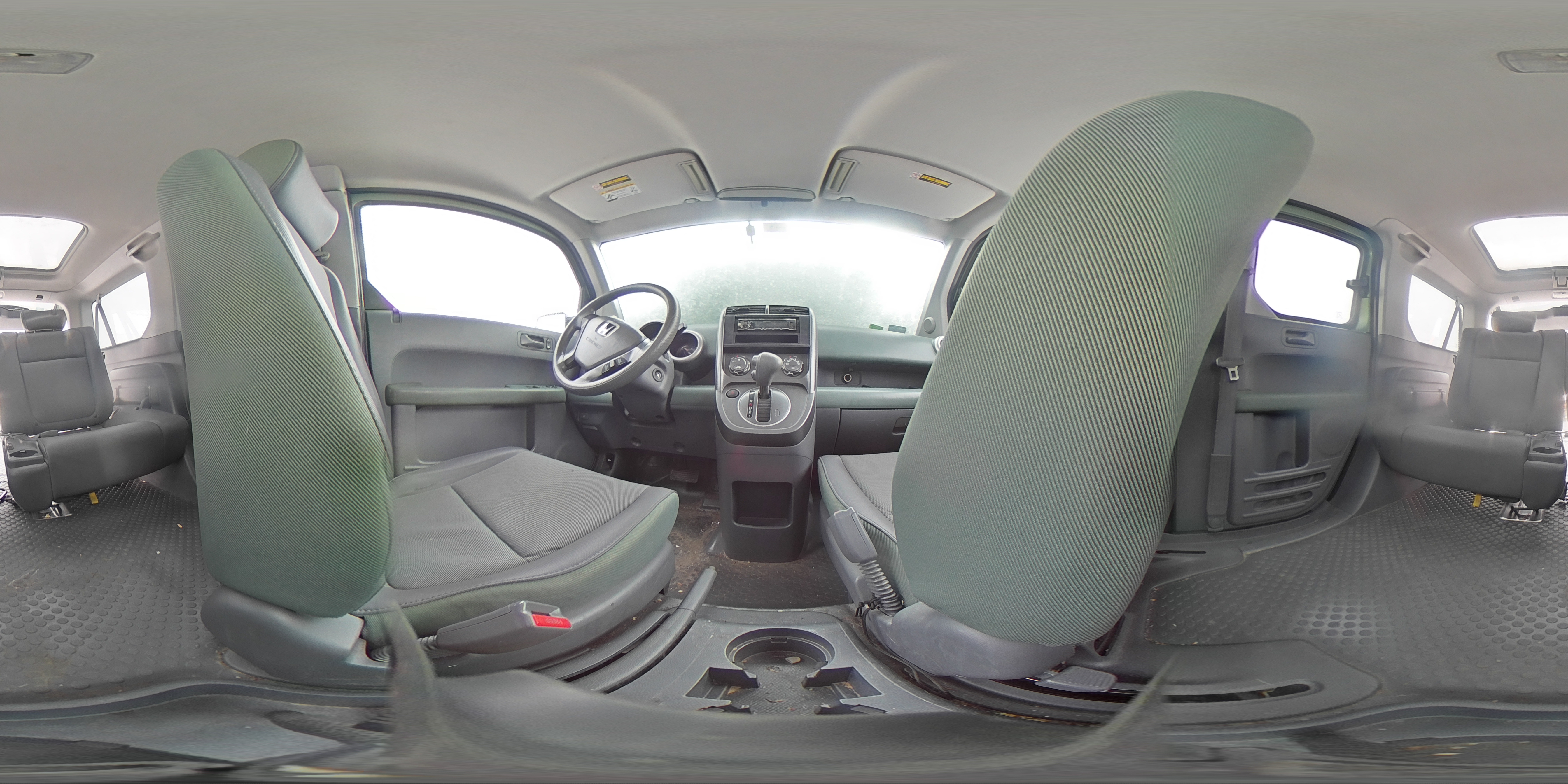 2005 Honda Element - Image 13