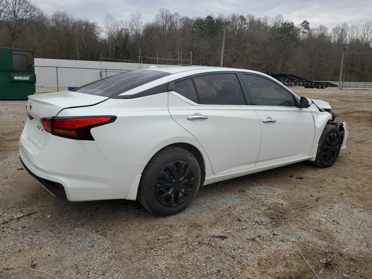 2019 Nissan Altima - Image 3