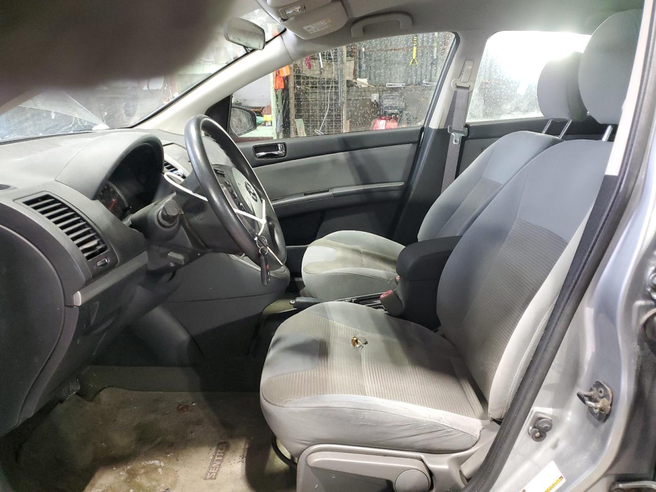 2010 Nissan Sentra - Image 7