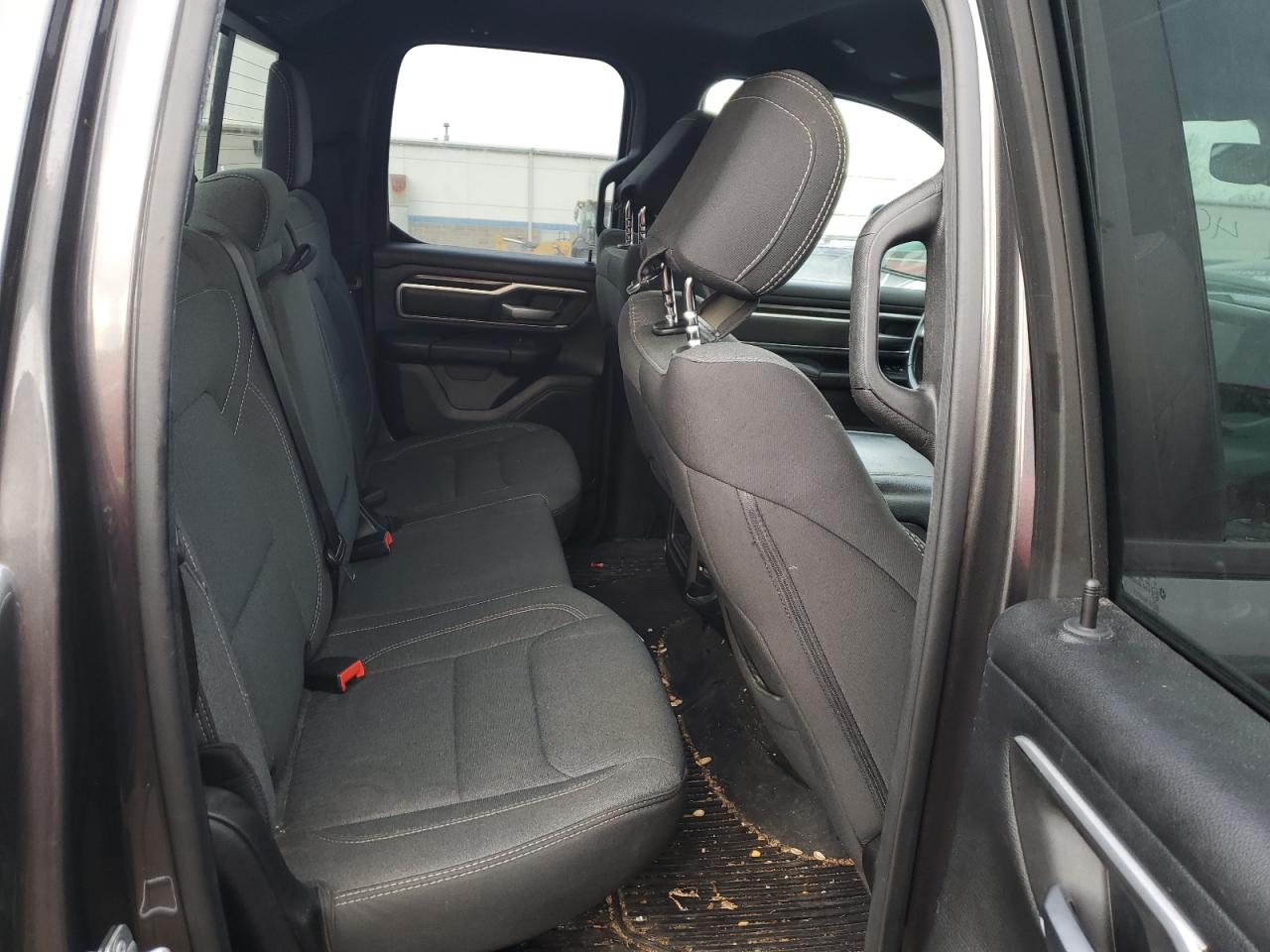 2021 RAM 1500 - Image 10