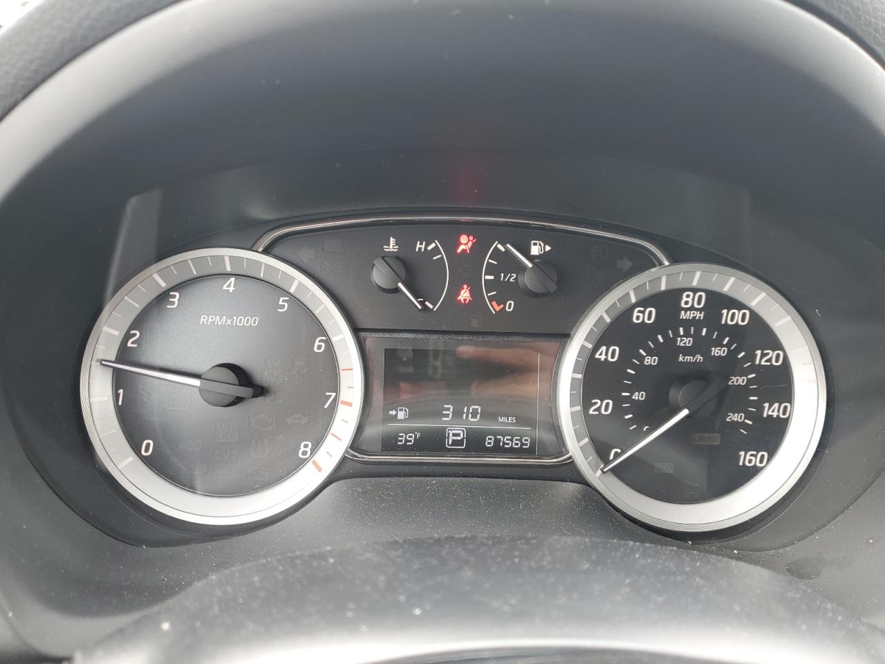 2015 Nissan Sentra - Image 9