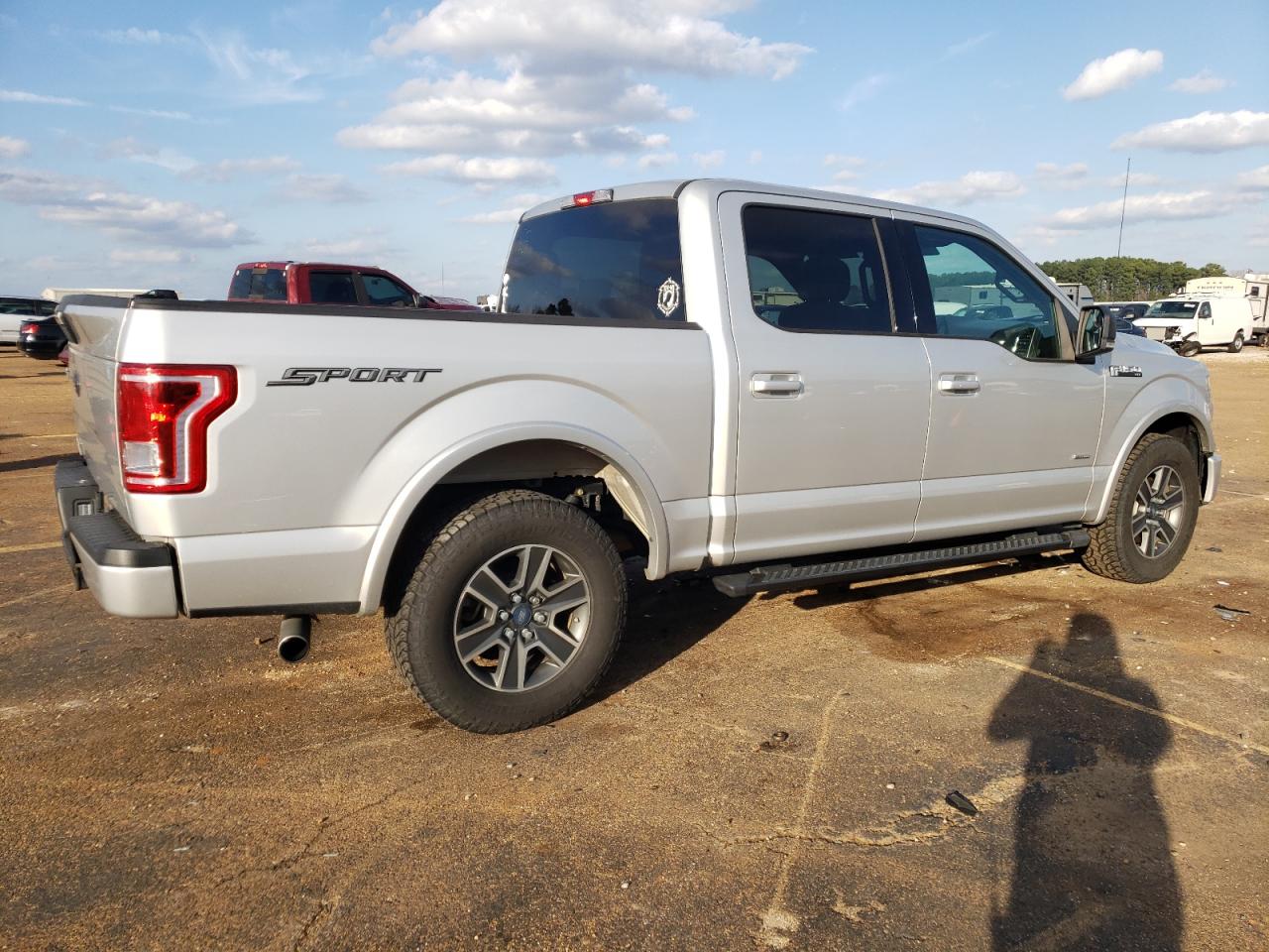 2015 Ford F-150 - Image 3