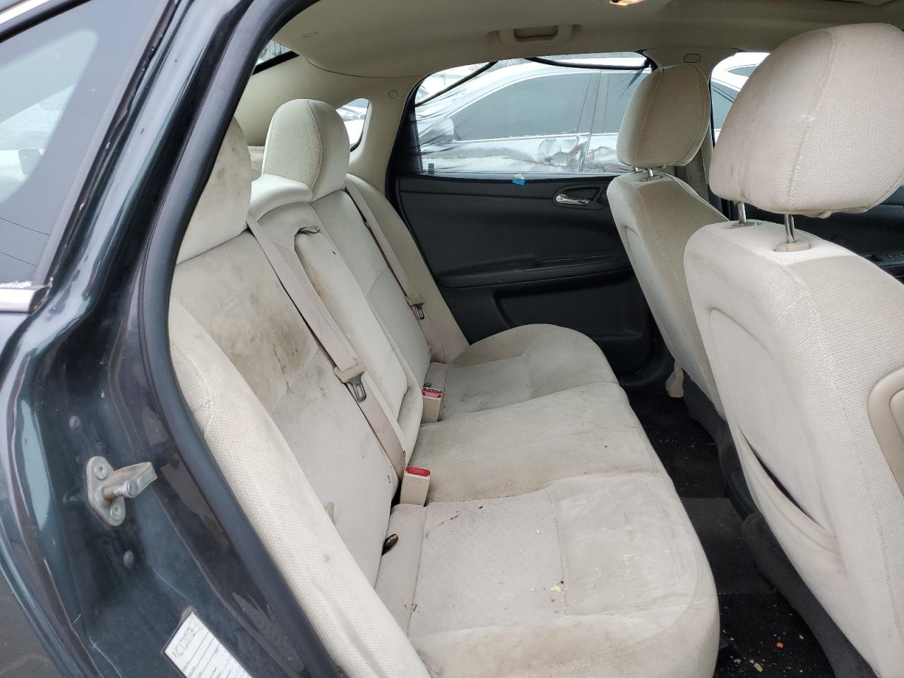 2014 Chevrolet Impala - Image 10