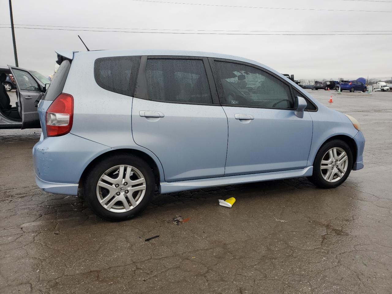 2008 Honda Fit - Image 3