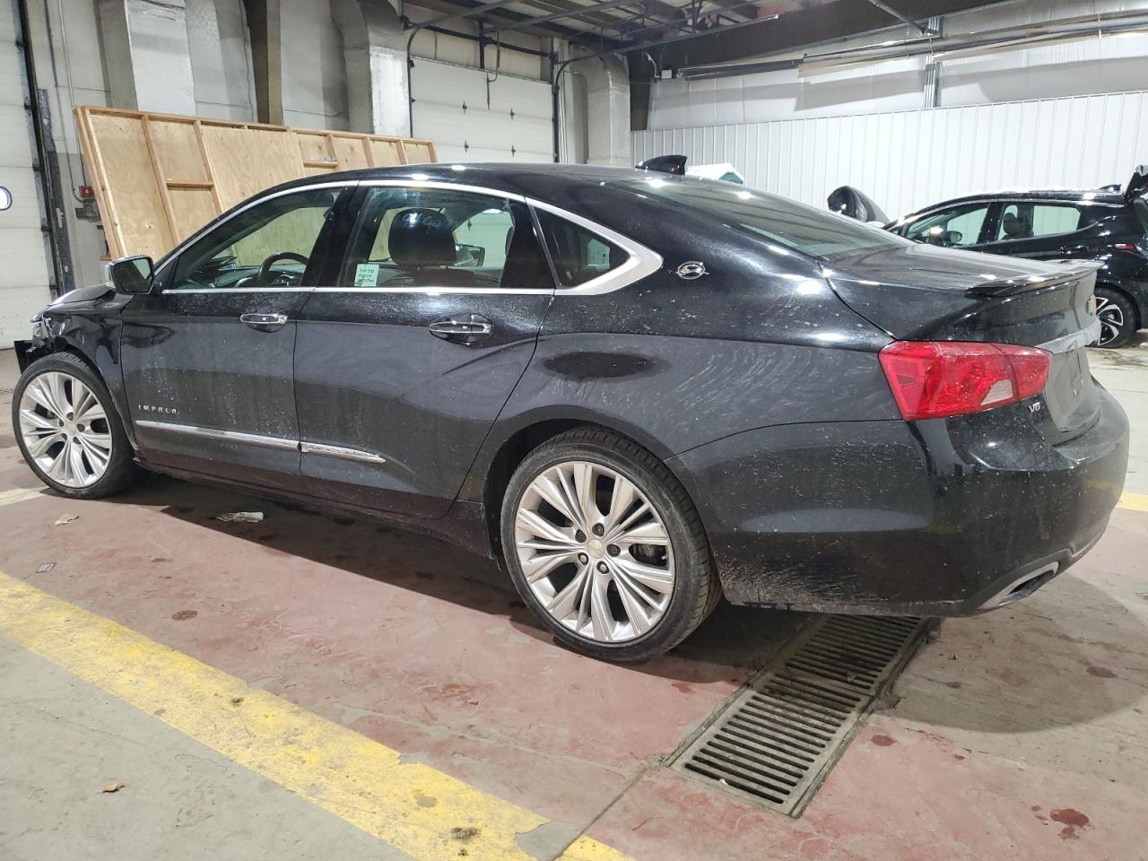 2016 Chevrolet Impala - Image 2