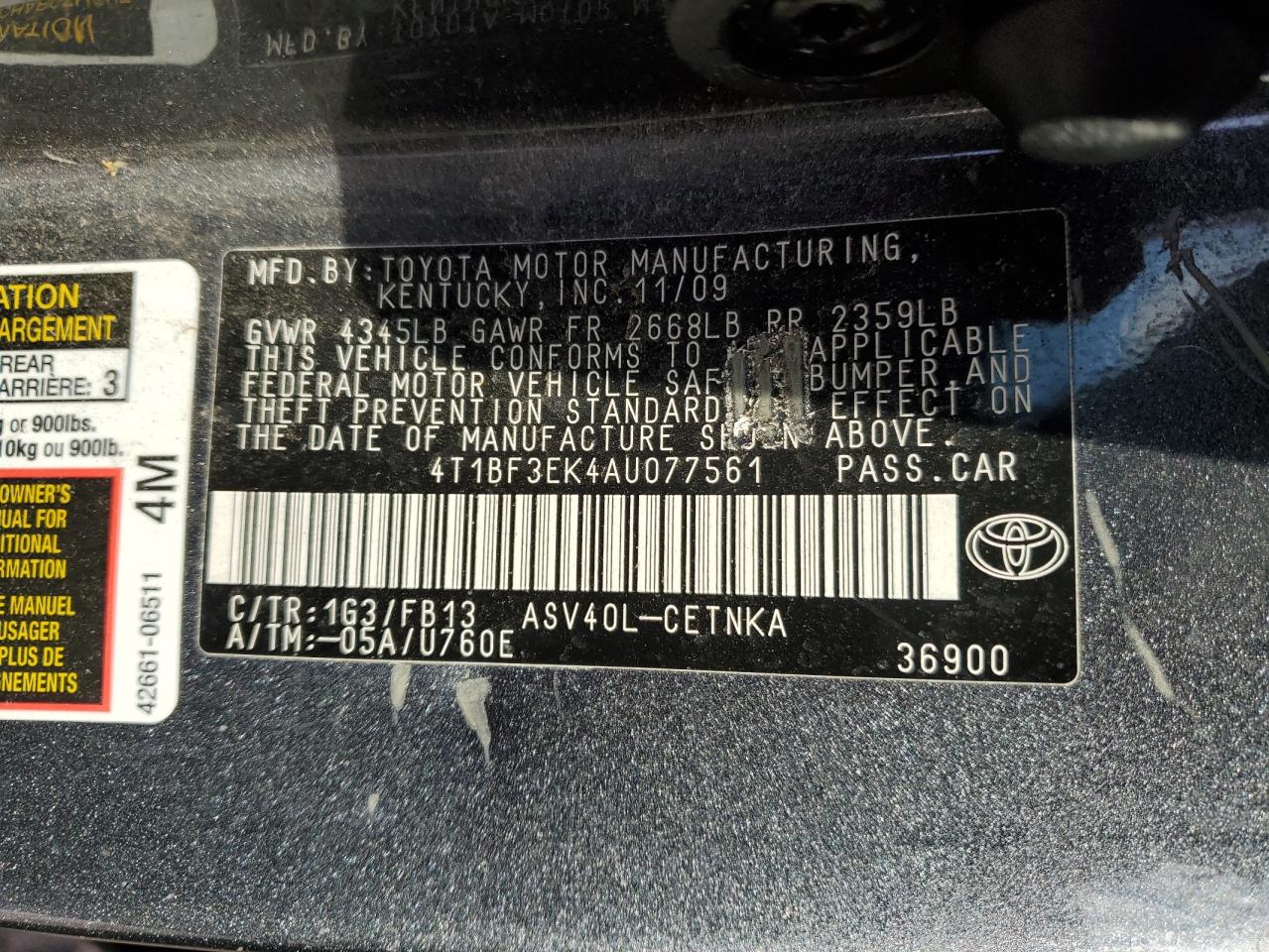 2010 Toyota Camry - Image 14