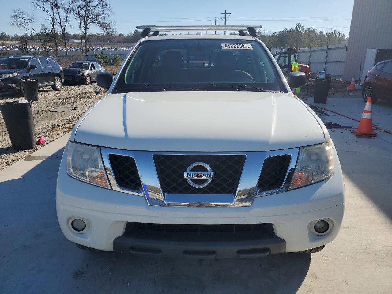 2014 Nissan Navara (Frontier) - Image 5