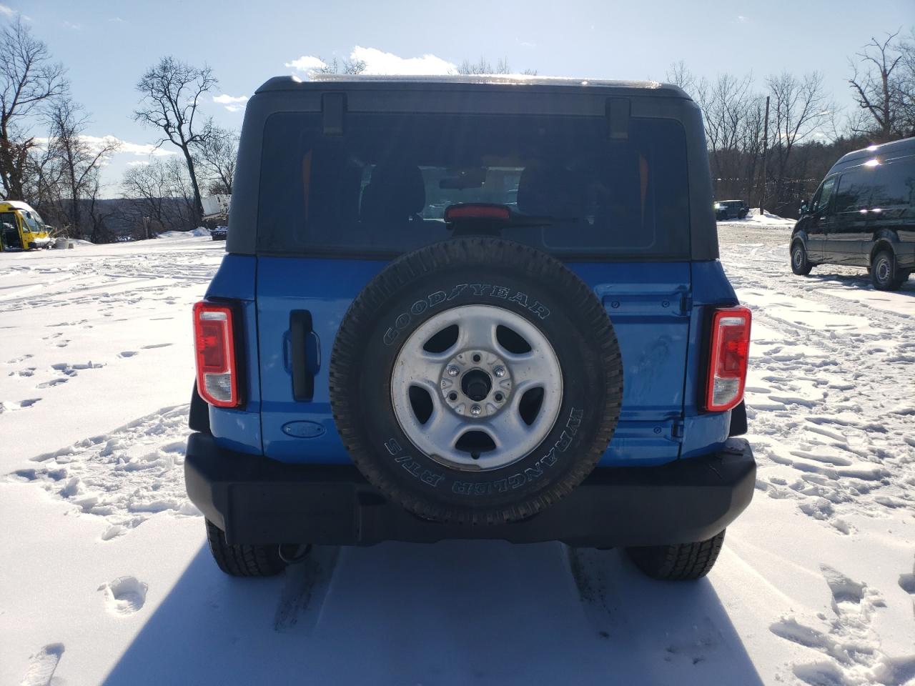 2023 Ford Bronco Base VIN: 1FMDE5AH5PLB24970 Lot: 44934325