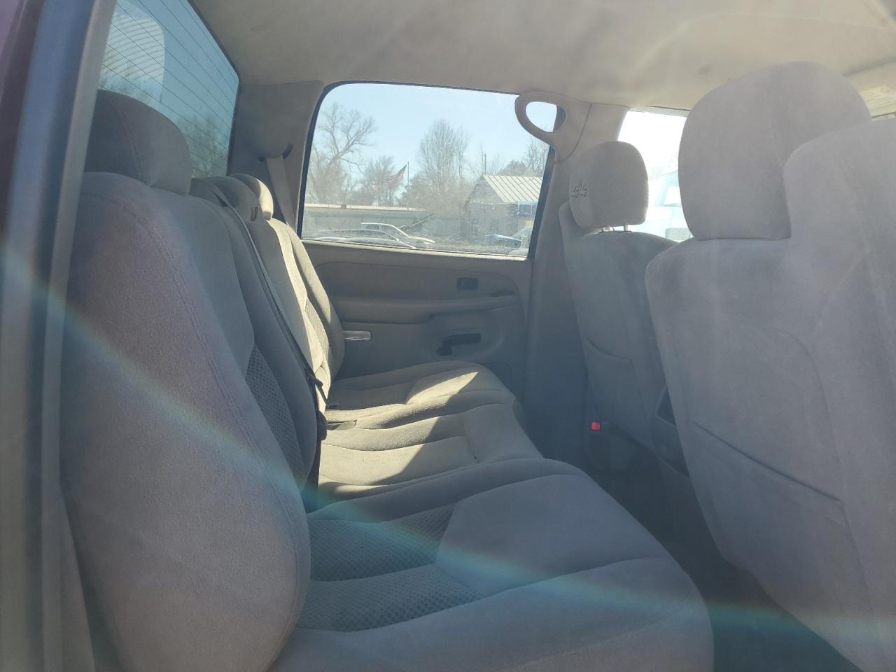 2003 Chevrolet Silverado - Image 10
