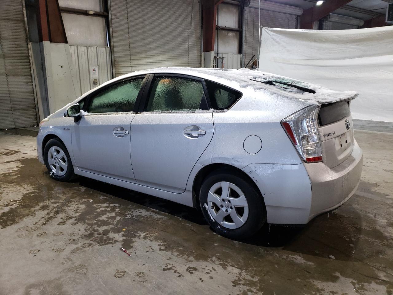 2010 Toyota Prius - Image 2