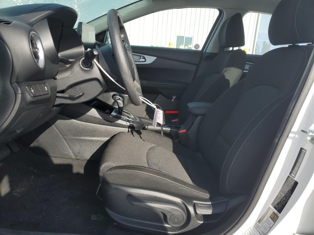 2024 Kia Forte - Image 7