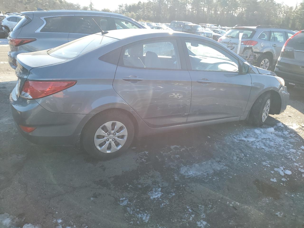 2016 Hyundai Accent - Image 3