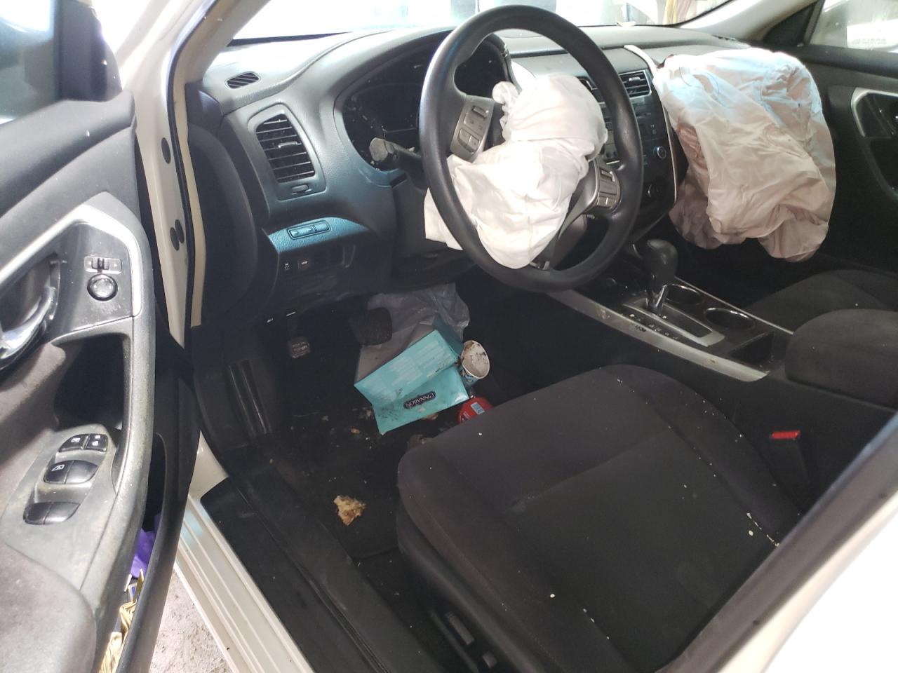 2013 Nissan Altima - Image 8