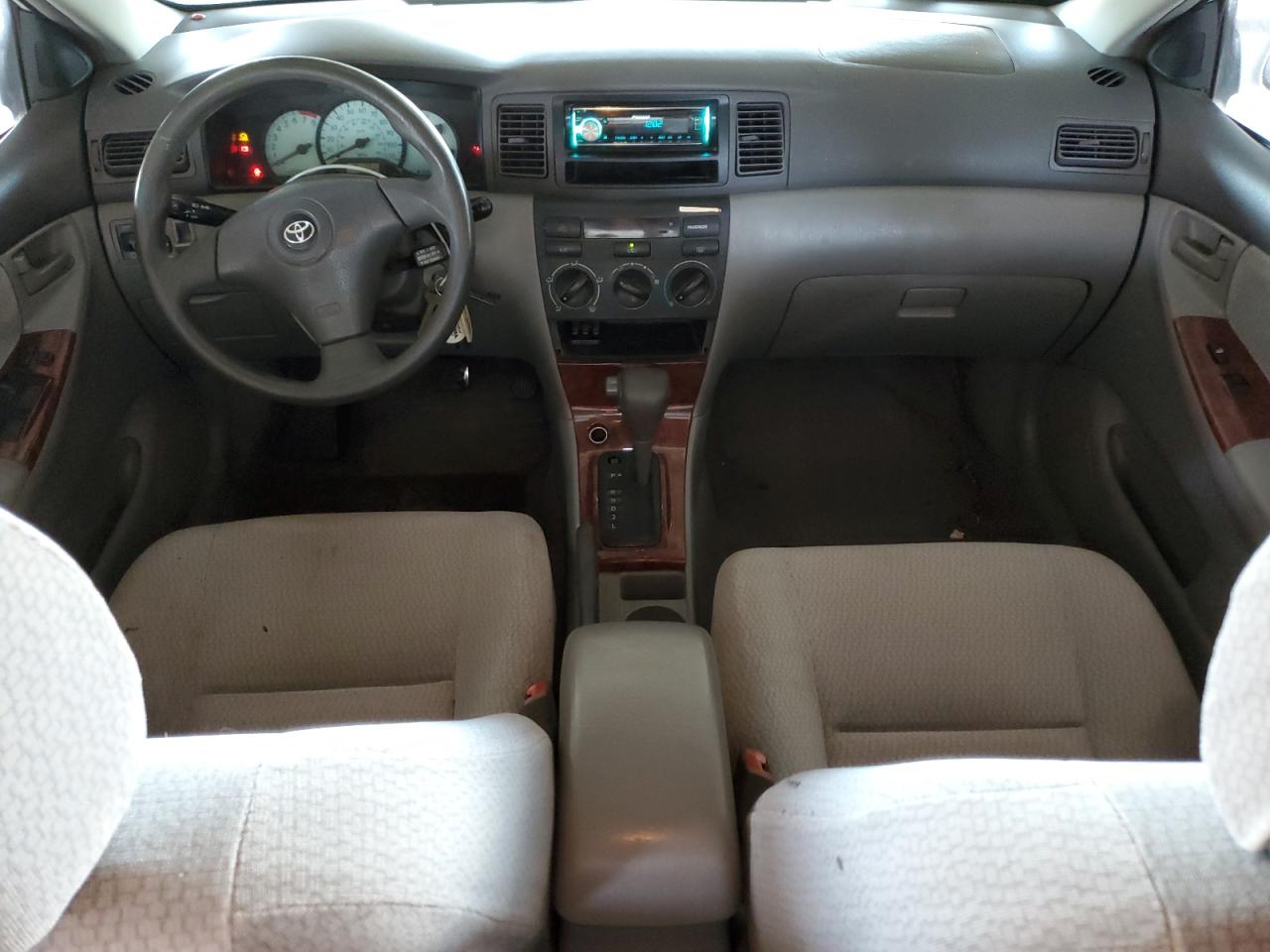 2004 Toyota Corolla - Image 8