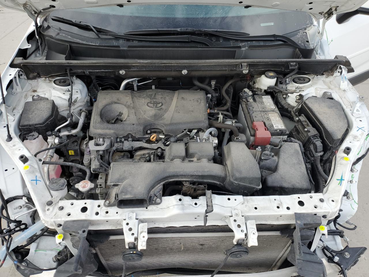 2022 Toyota RAV 4 - Image 12