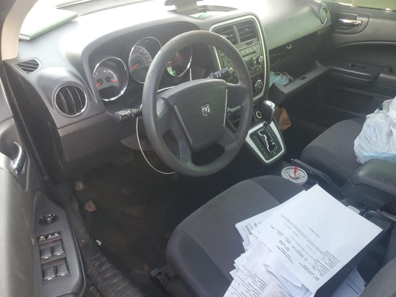 2011 Dodge Caliber - Image 8