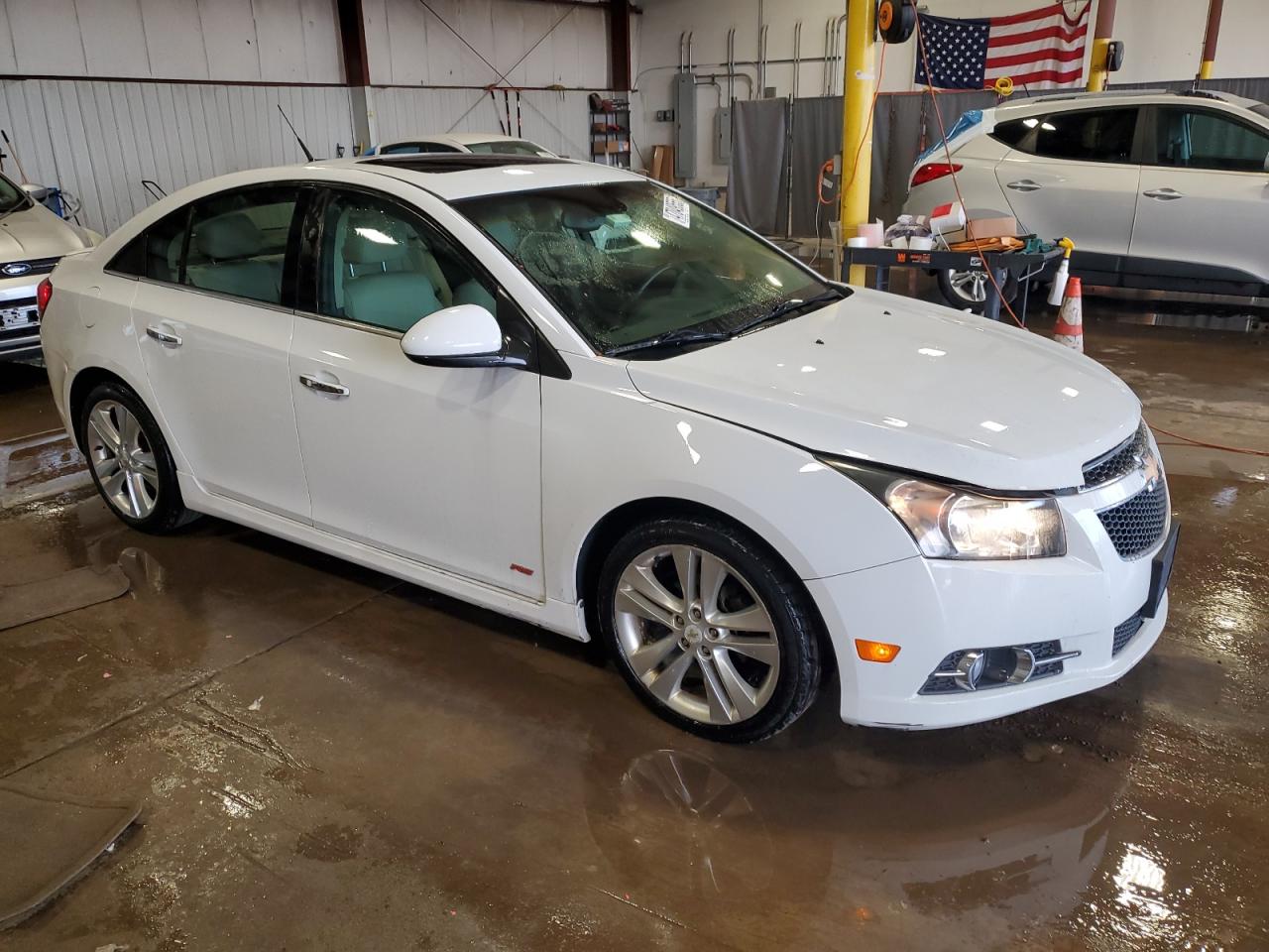 2012 Chevrolet Cruze - Image 4