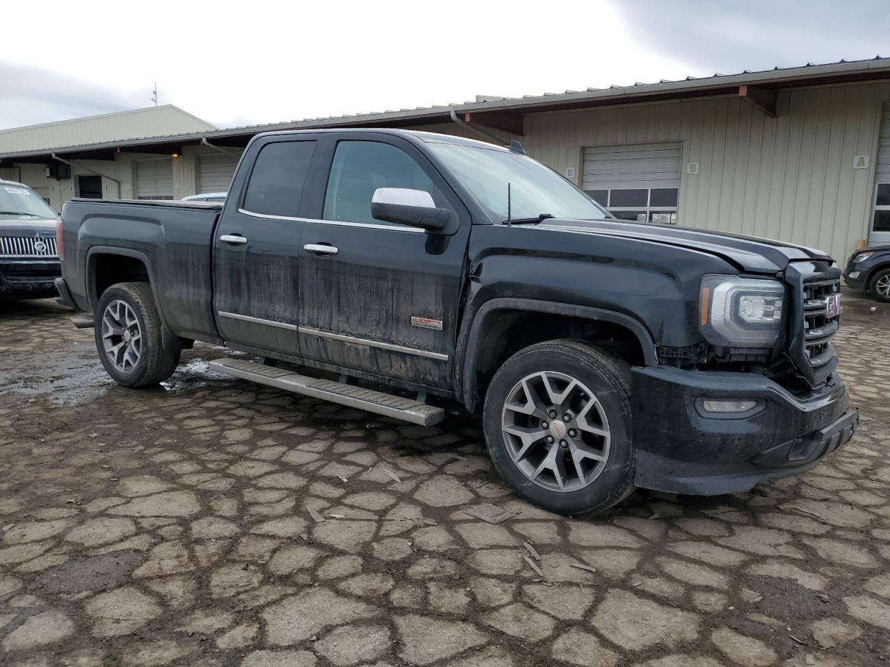 2016 GMC Sierra - Image 4