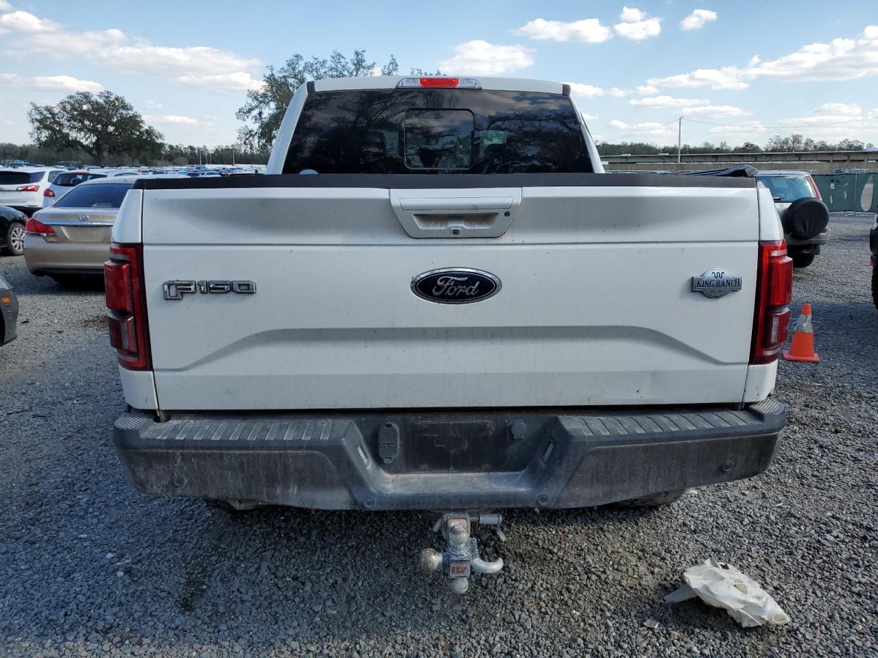 2015 Ford F-150 - Image 6