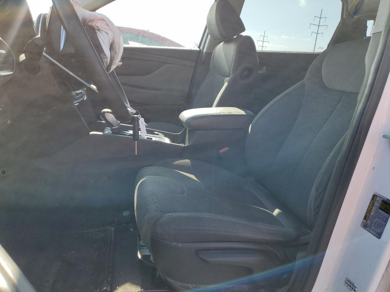 2019 Hyundai Santa Fe - Image 7