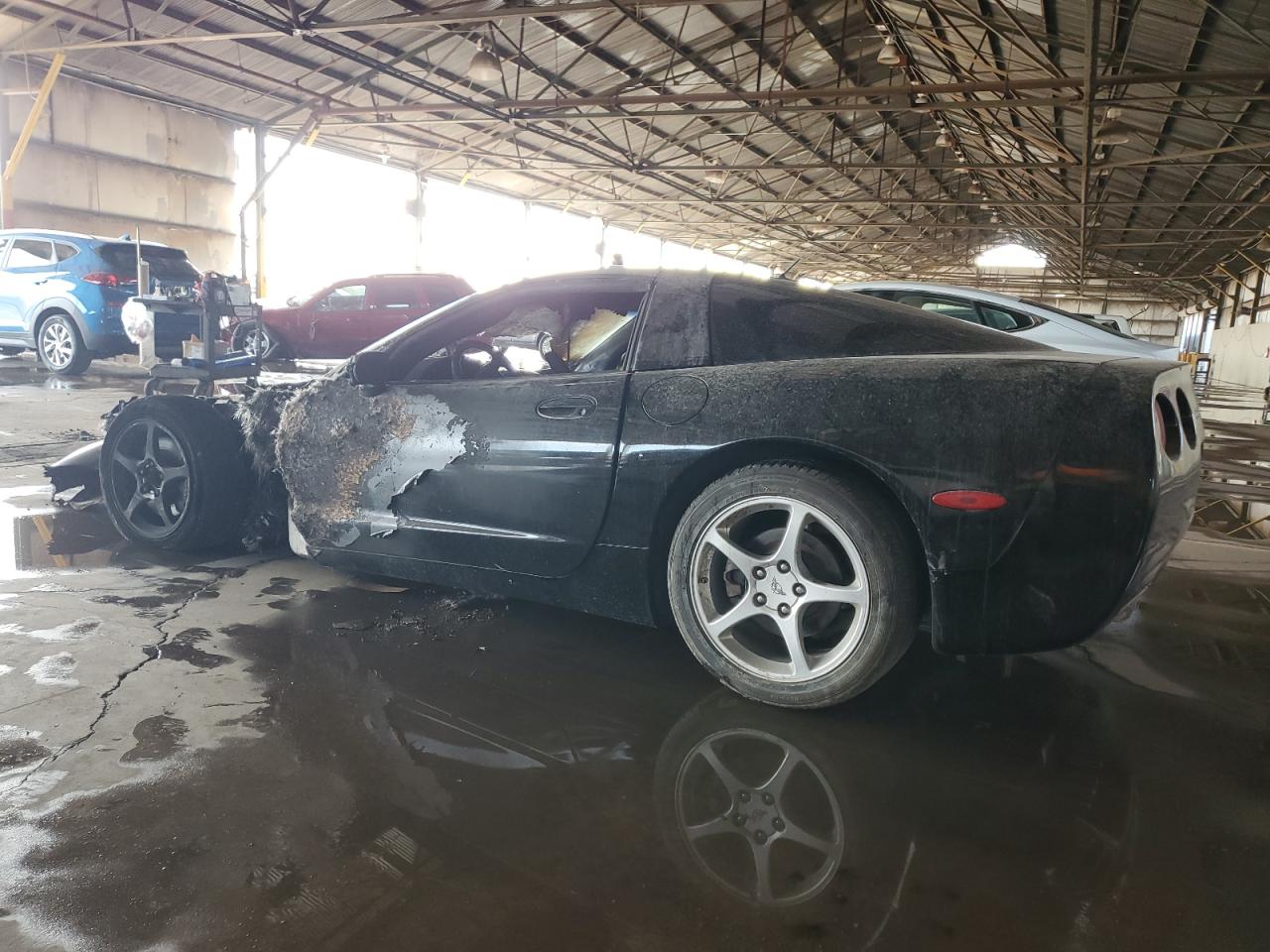 2004 Chevrolet Corvette - Image 2