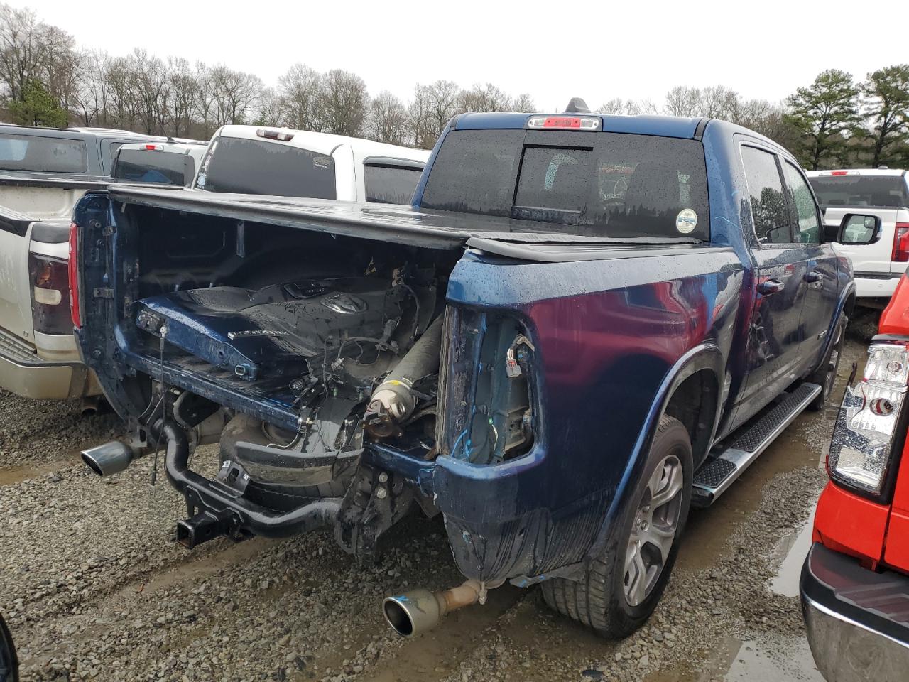 2022 RAM 1500 - Image 3