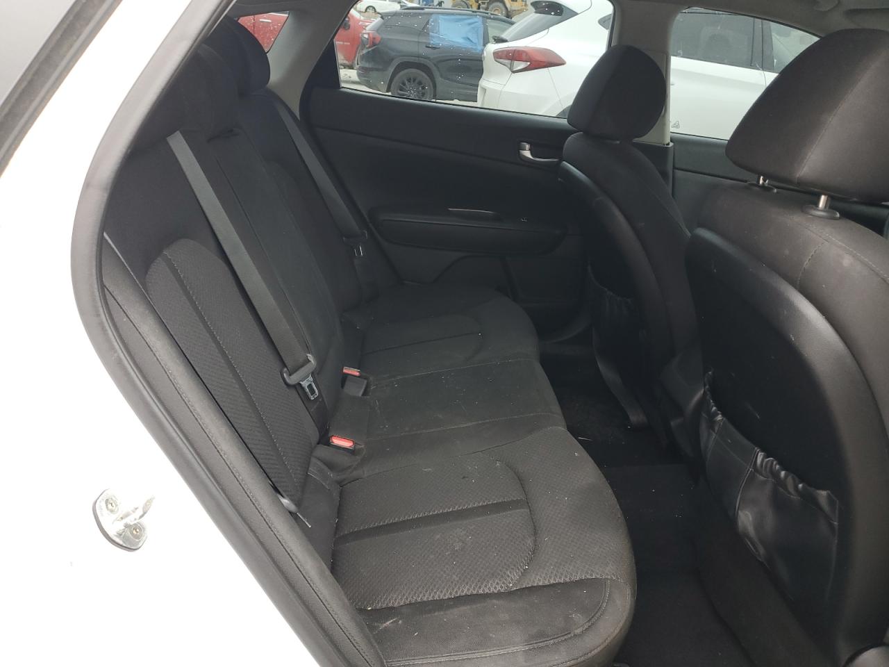 2016 Kia Optima - Image 10