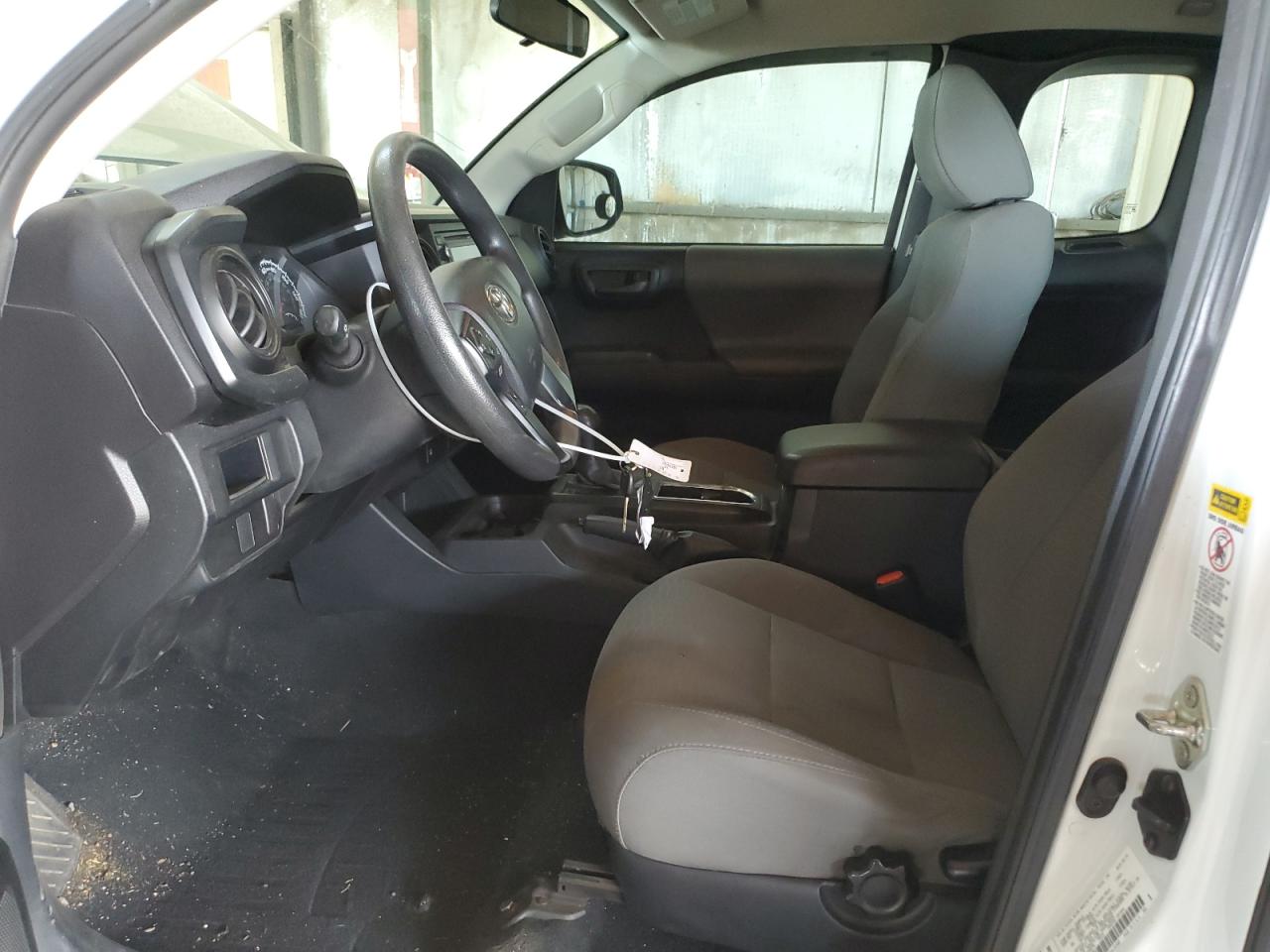 2017 Toyota Tacoma - Image 7