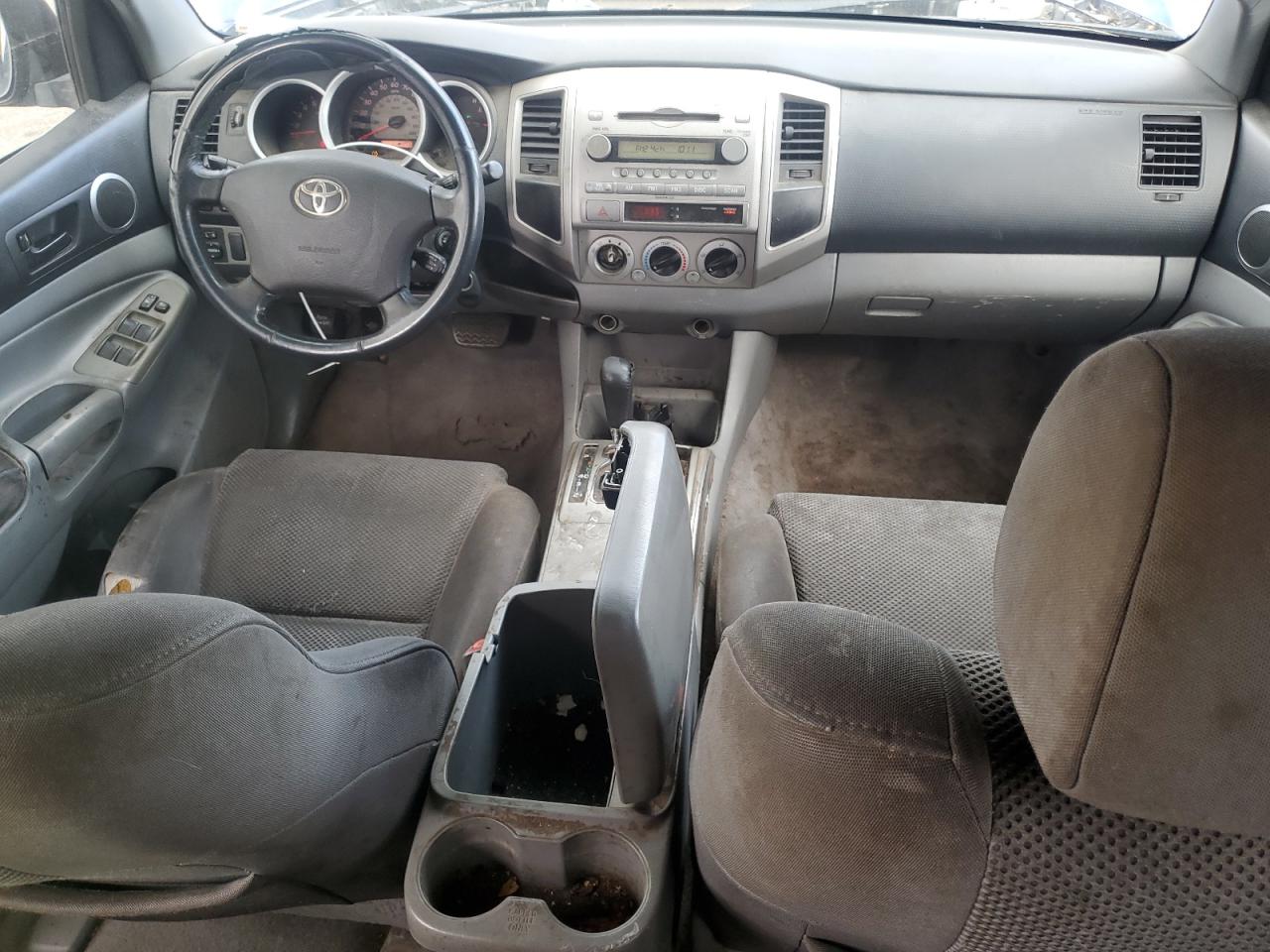 2006 Toyota Tacoma - Image 8
