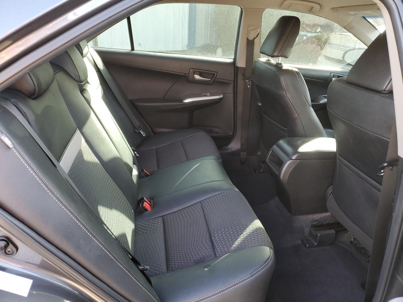 2012 Toyota Camry - Image 10