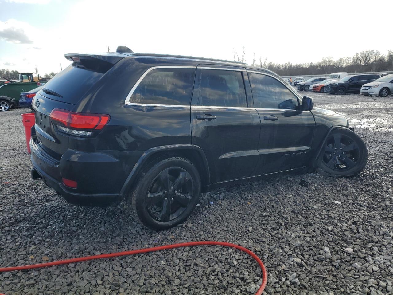 2015 Jeep Grand Cherokee - Image 3