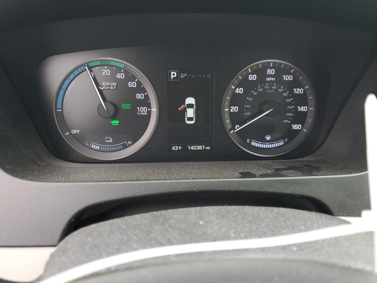 2016 Hyundai Sonata - Image 9