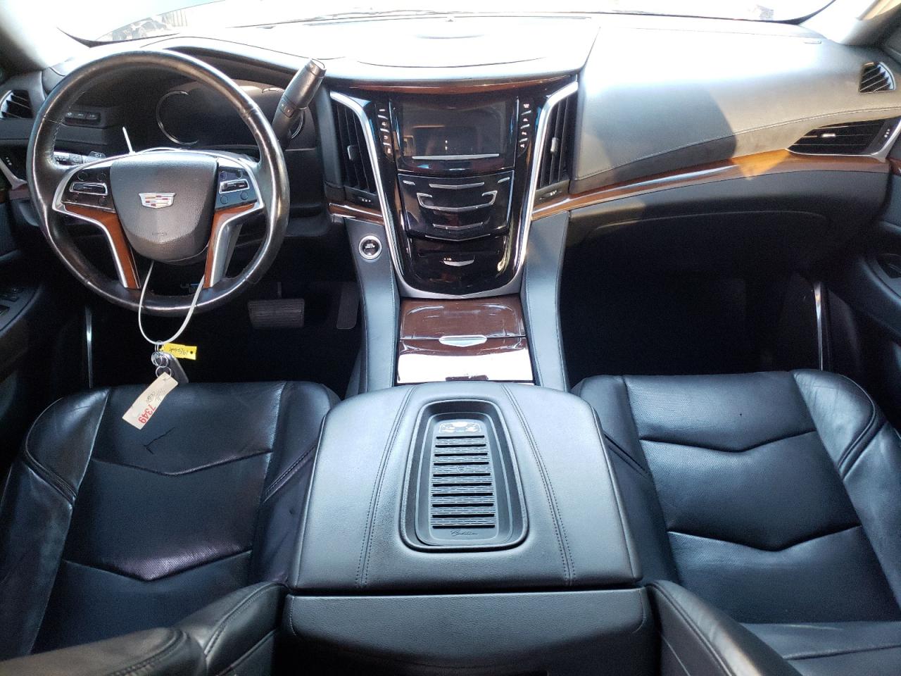 2019 Cadillac Escalade - Image 8
