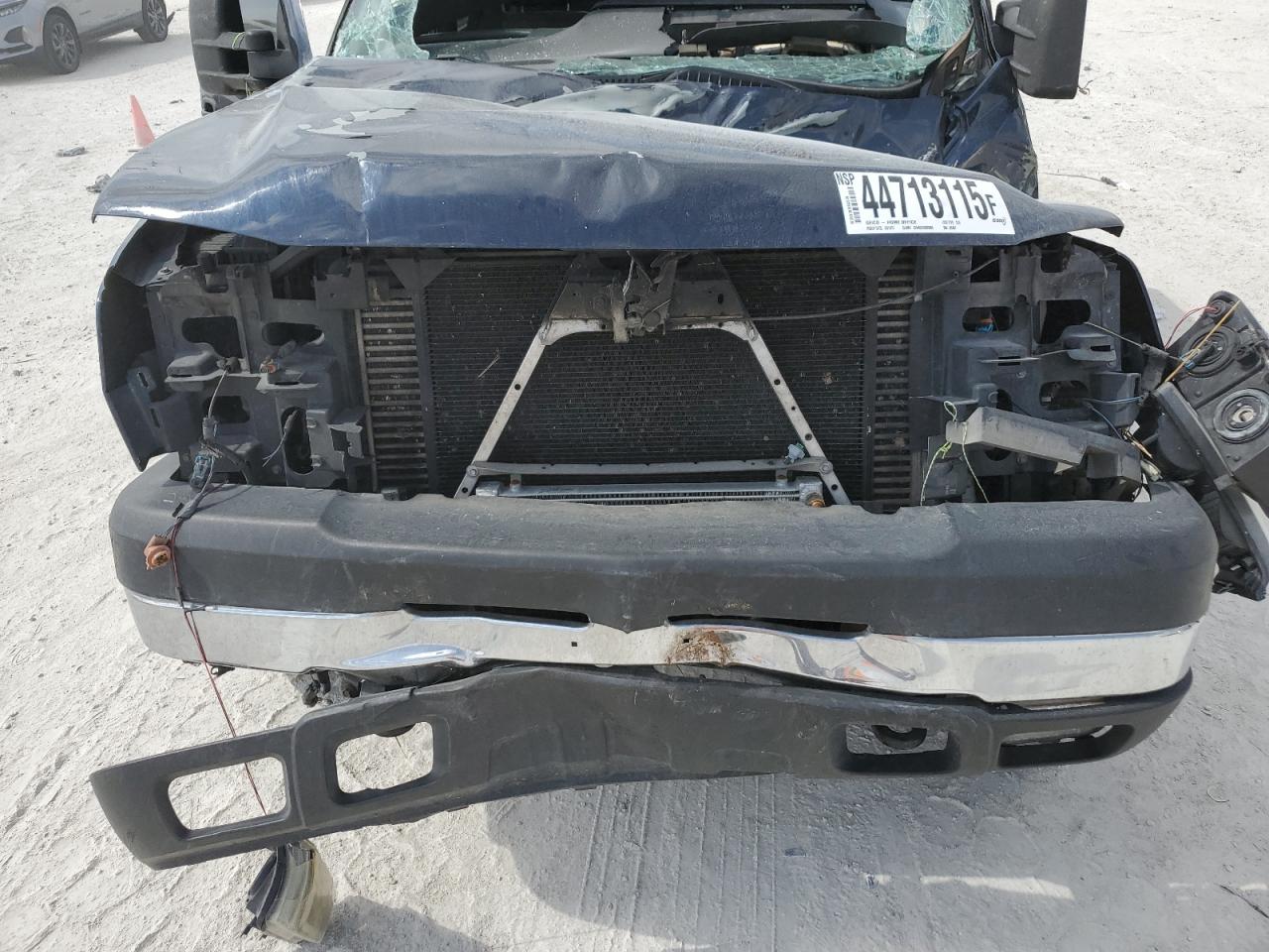 2006 Chevrolet Silverado - Image 13