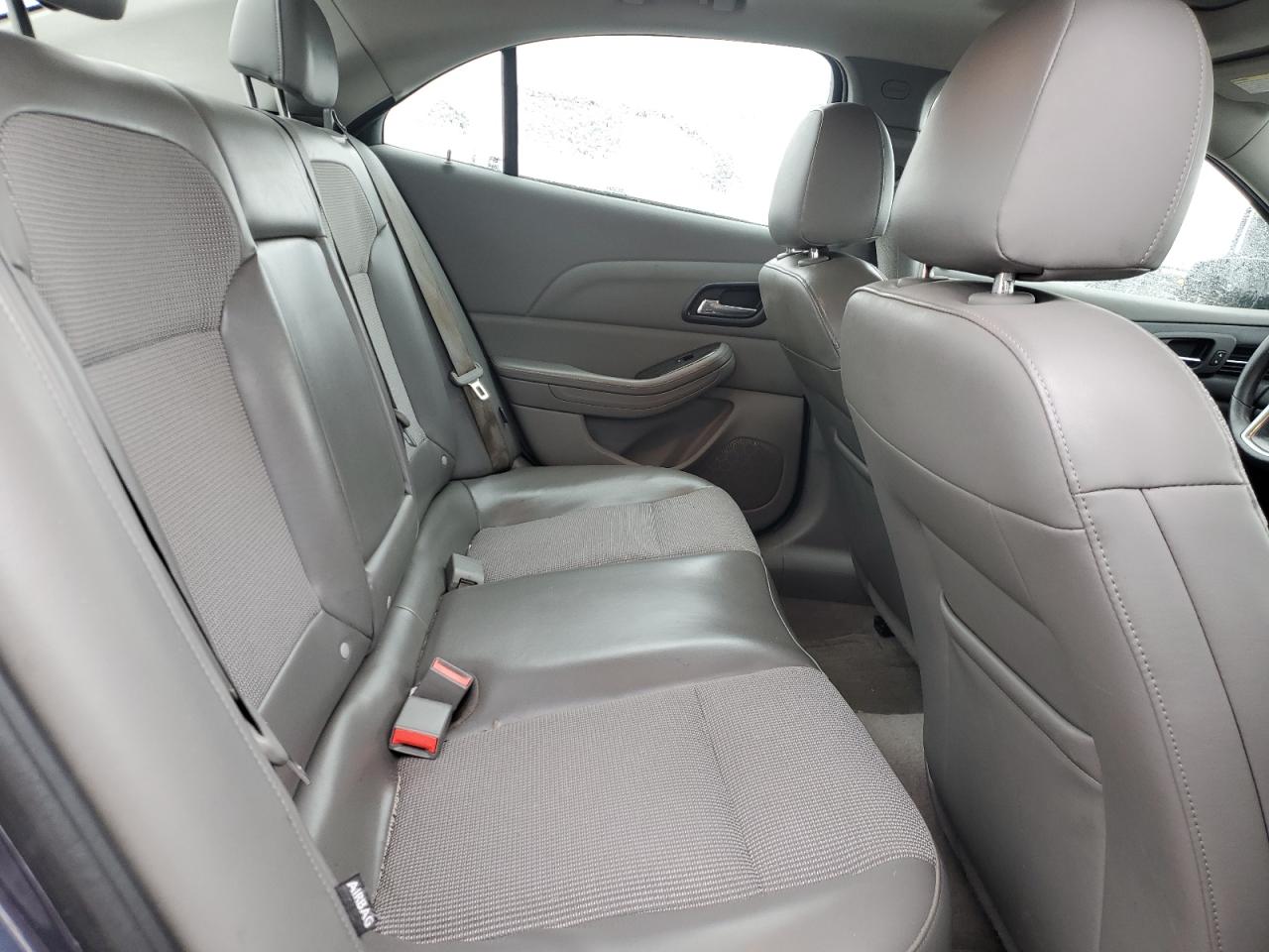 2014 Chevrolet Malibu - Image 10