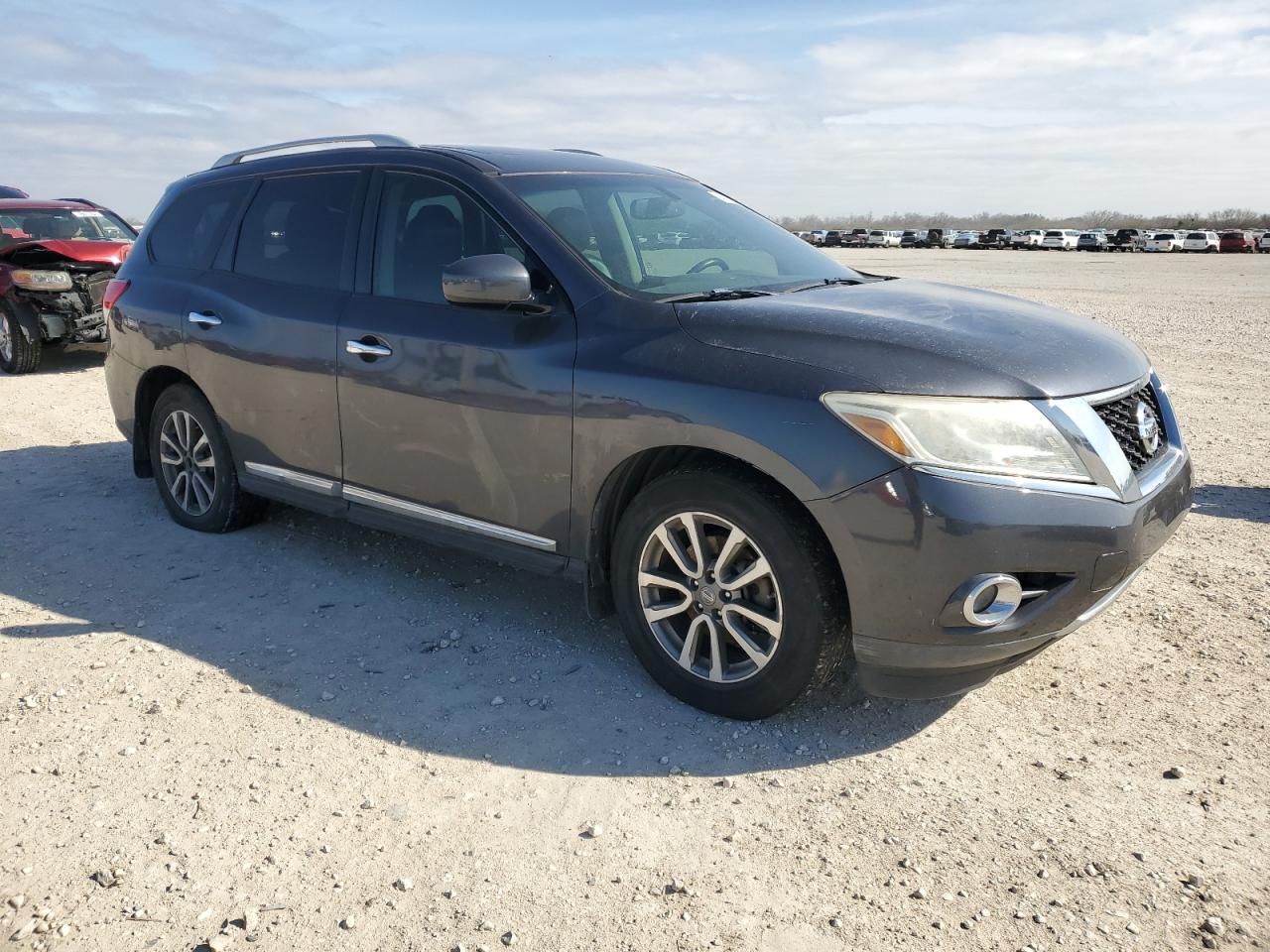 2014 Nissan Pathfinder - Image 4